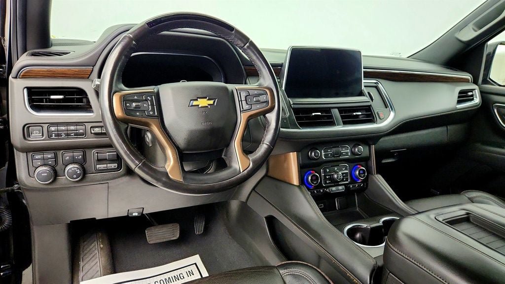 Used 2023 Chevrolet Suburban High Country w/ Advanced Technology Package AWD/4WD image 12