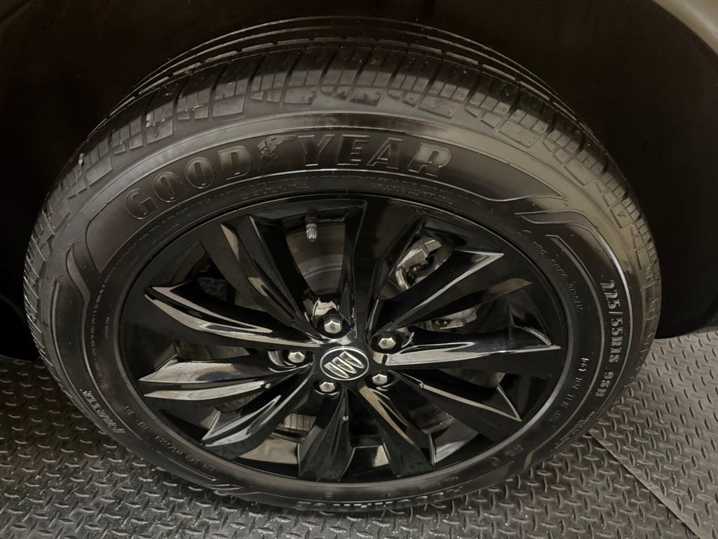 Used 2024 Buick Envista Sport Touring w/ Convenience II Package image 19