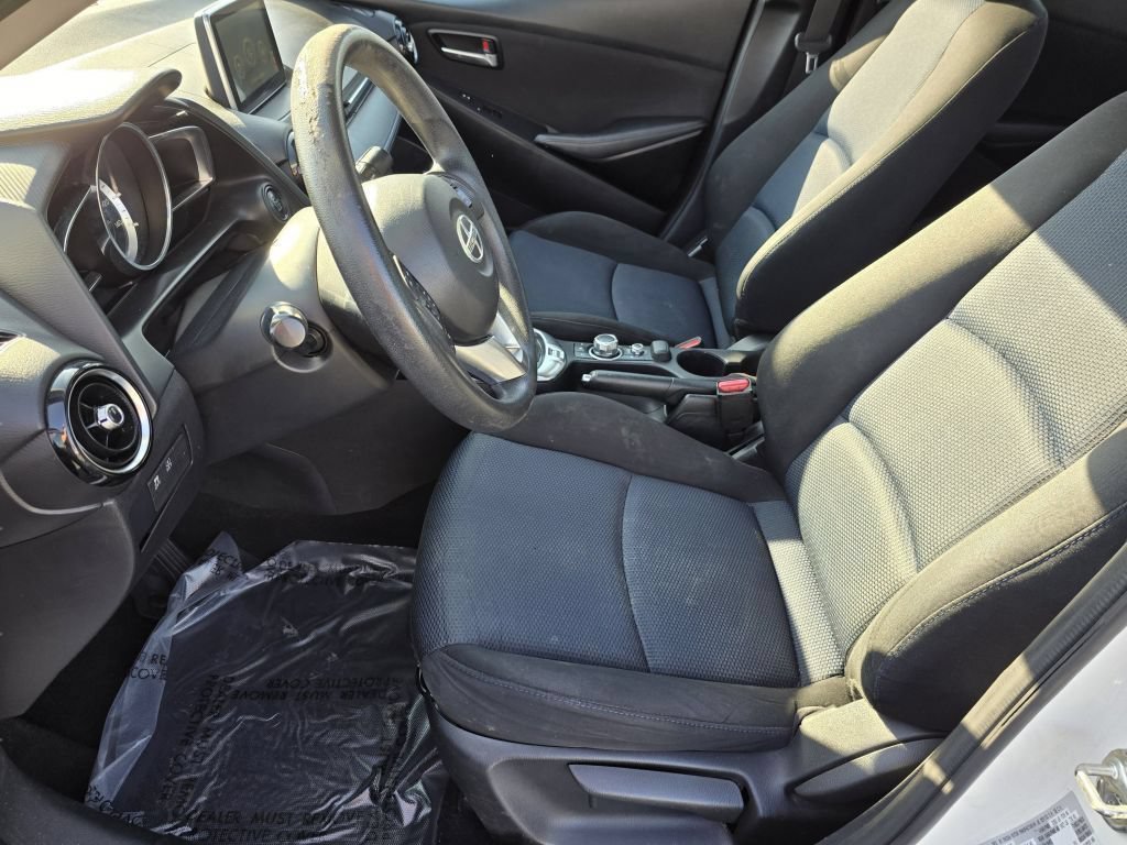 Used 2016 Scion iA FWD image 30