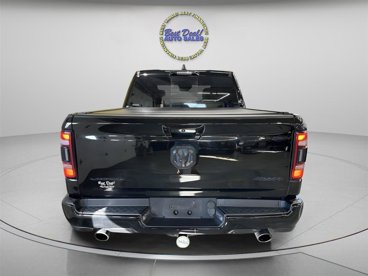 Used 2021 RAM 1500 Limited w/ Night Edition AWD/4WD image 3