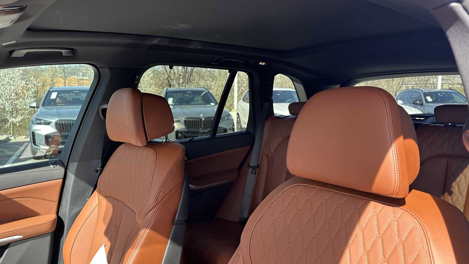 New 2026 BMW X5 M60i w/ Executive Package AWD/4WD image 15