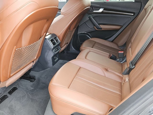 Used 2018 Audi Q5 2.0T Premium Plus w/ Premium Plus Package AWD/4WD image 26