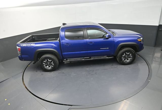 Used 2022 Toyota Tacoma TRD Off-Road w/ TRD Premium Off Road Package image 18