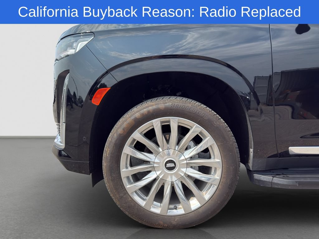 Used 2024 Cadillac Escalade Premium Luxury AWD/4WD image 20