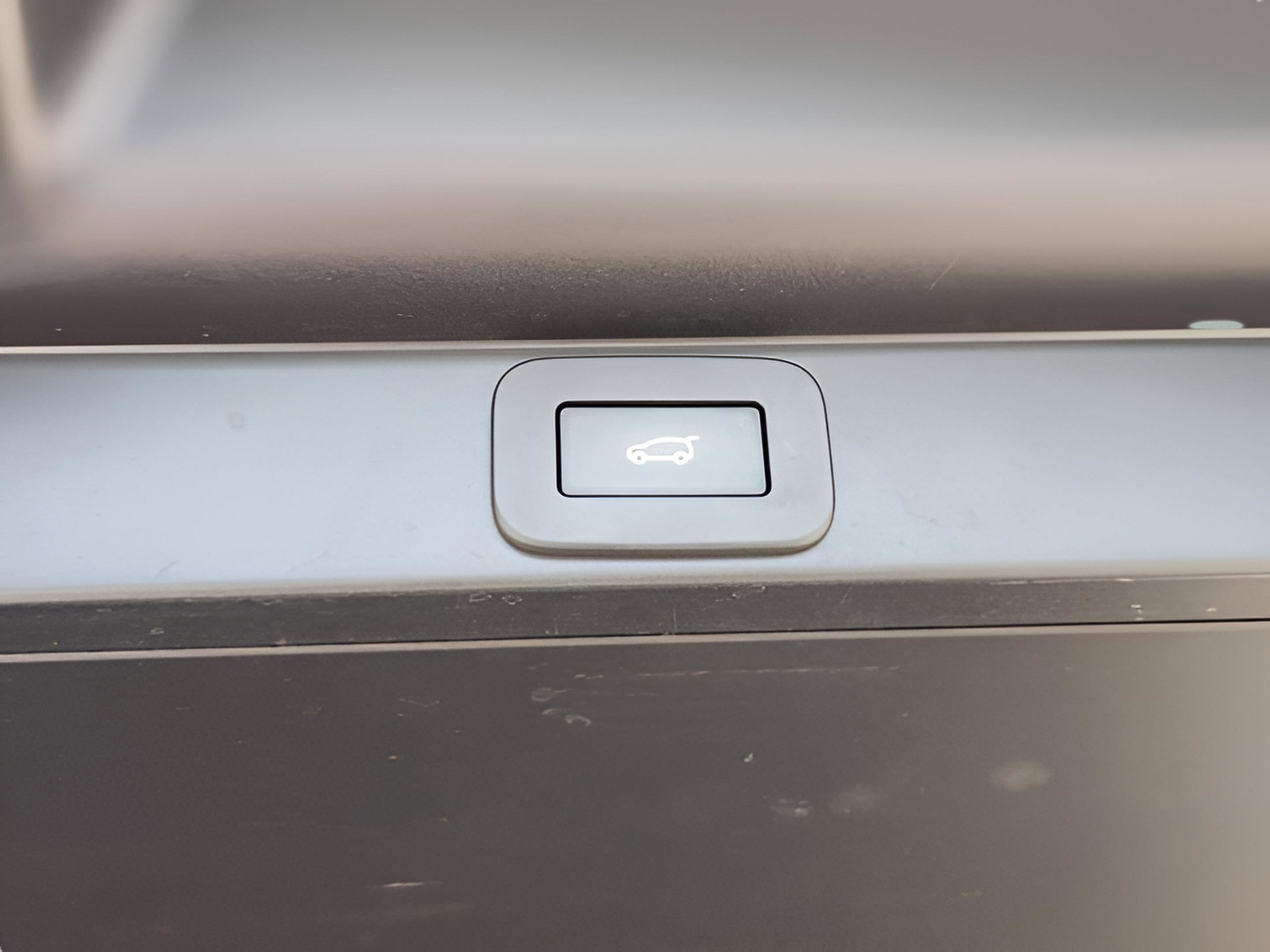 Used 2023 Land Rover Range Rover SE image 45