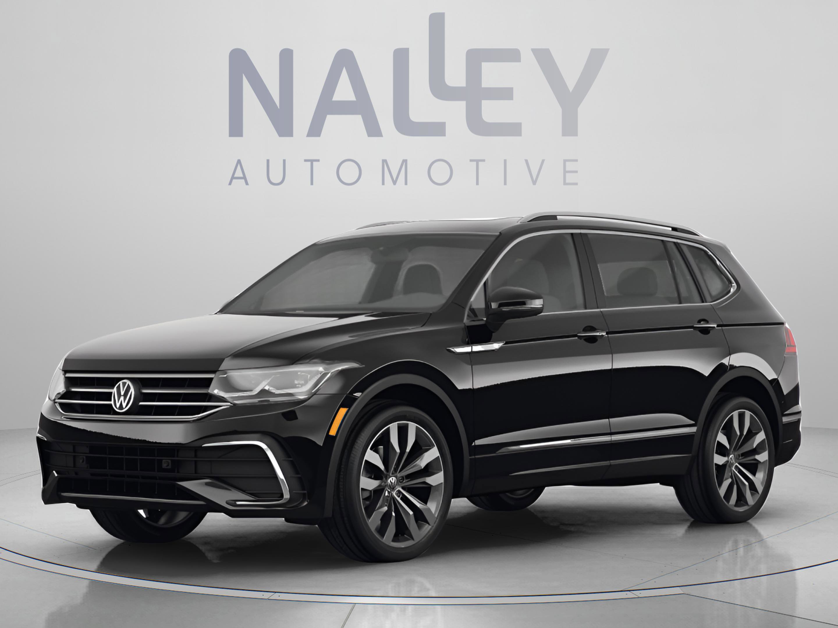 Used 2022 Volkswagen Tiguan S FWD image 1