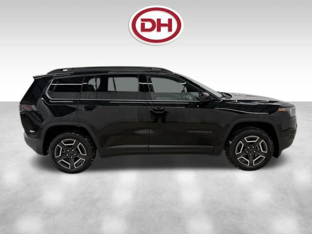 New 2026 Jeep Cherokee Limited image 2