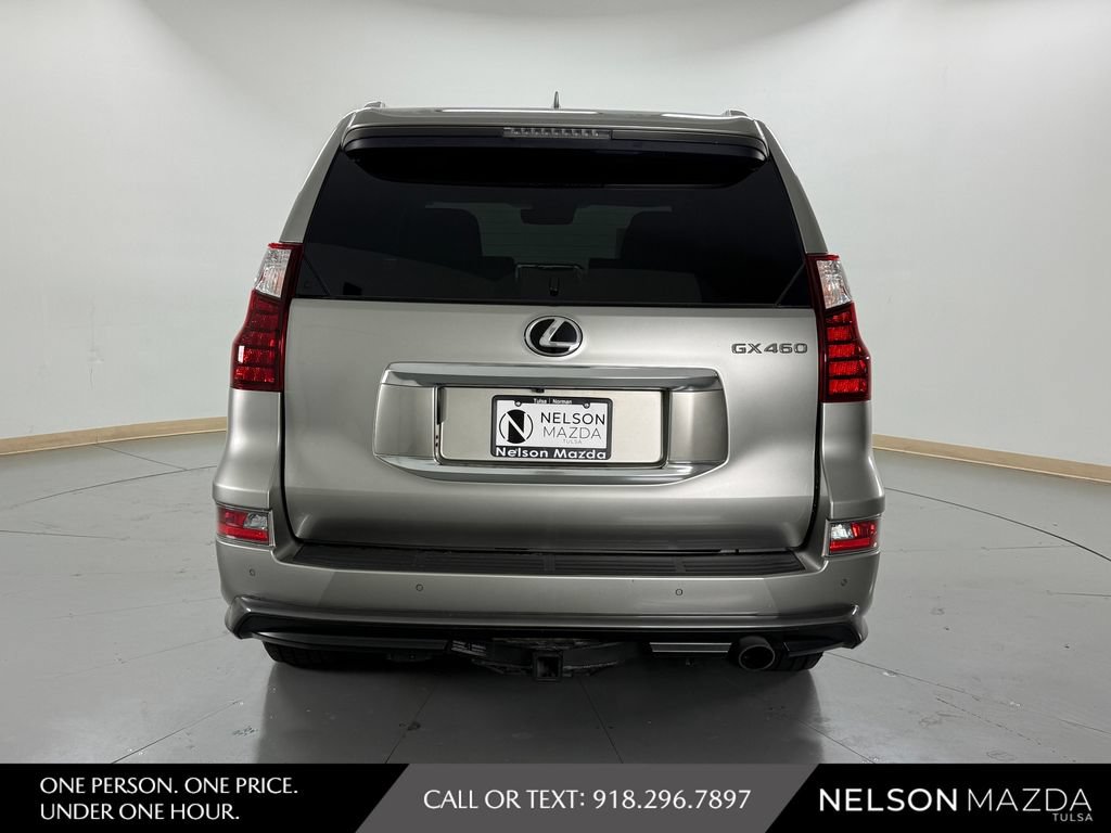 Used 2020 Lexus GX 460 Luxury w/ Luxury Sport Package AWD/4WD image 7