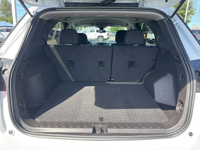 Used 2024 Chevrolet Equinox LS w/ LS Convenience Package AWD/4WD image 13