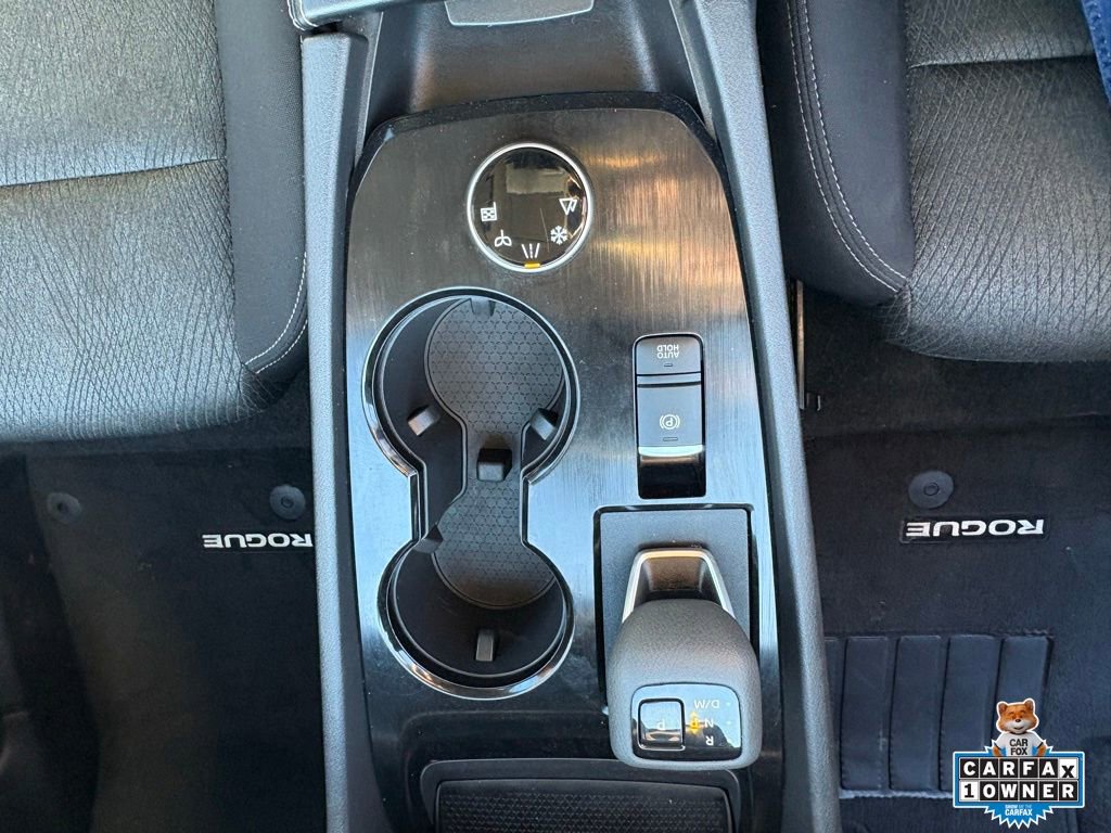Used 2025 Nissan Rogue SV image 19