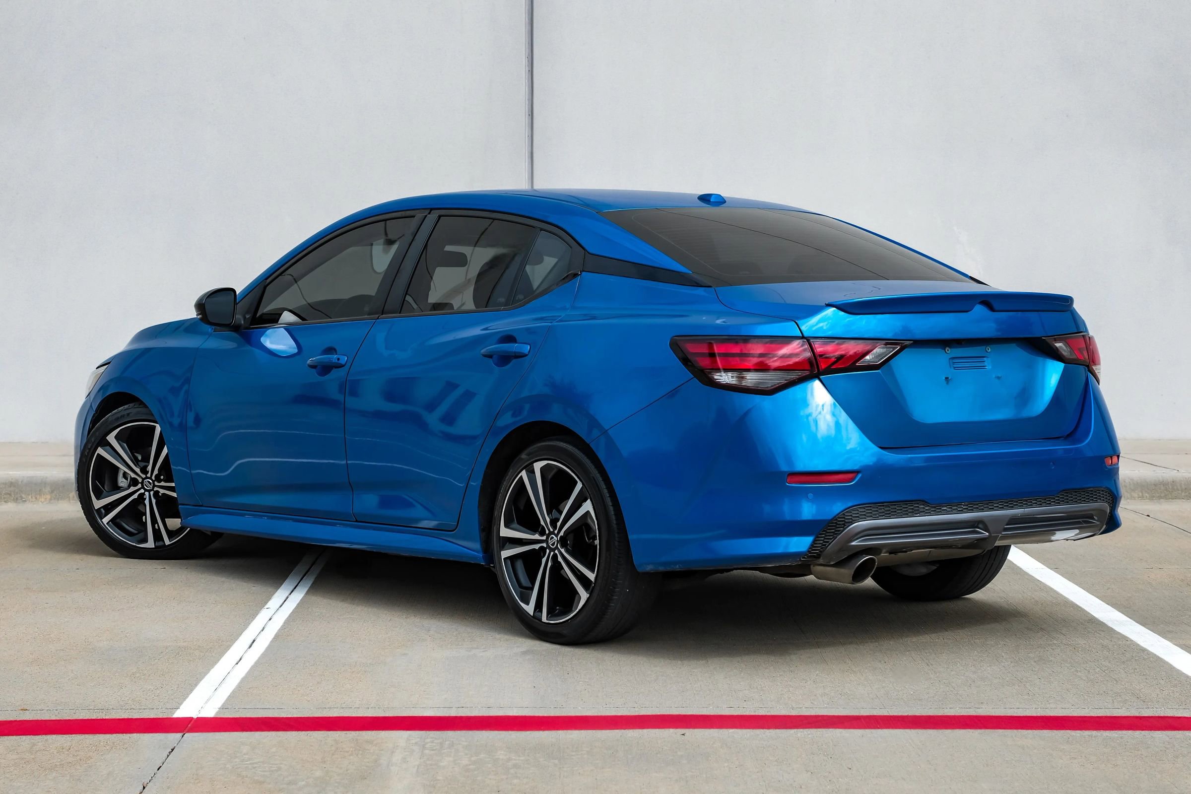 Used 2020 Nissan Sentra SR image 5