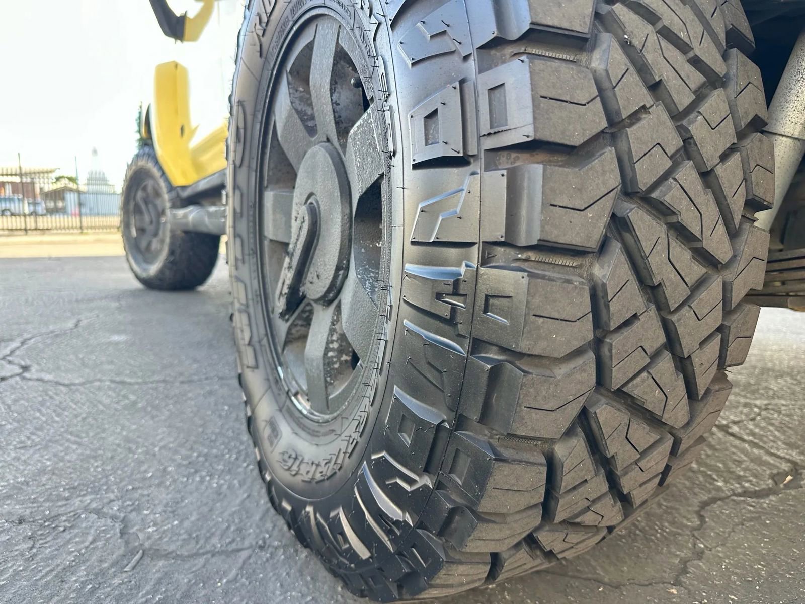 Used 2007 HUMMER H3 Luxury image 44