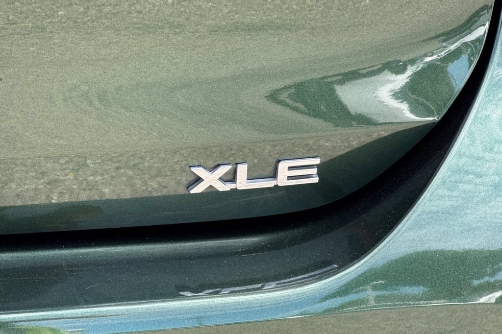 Certified 2025 Toyota Highlander XLE AWD/4WD image 28