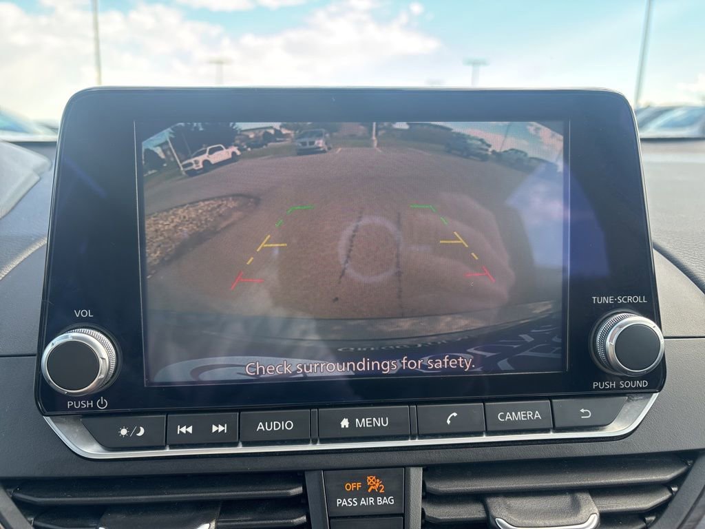 Used 2024 Nissan Altima 2.5 SV image 25