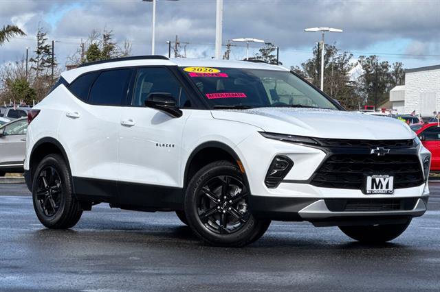 New 2026 Chevrolet Blazer LT image 2