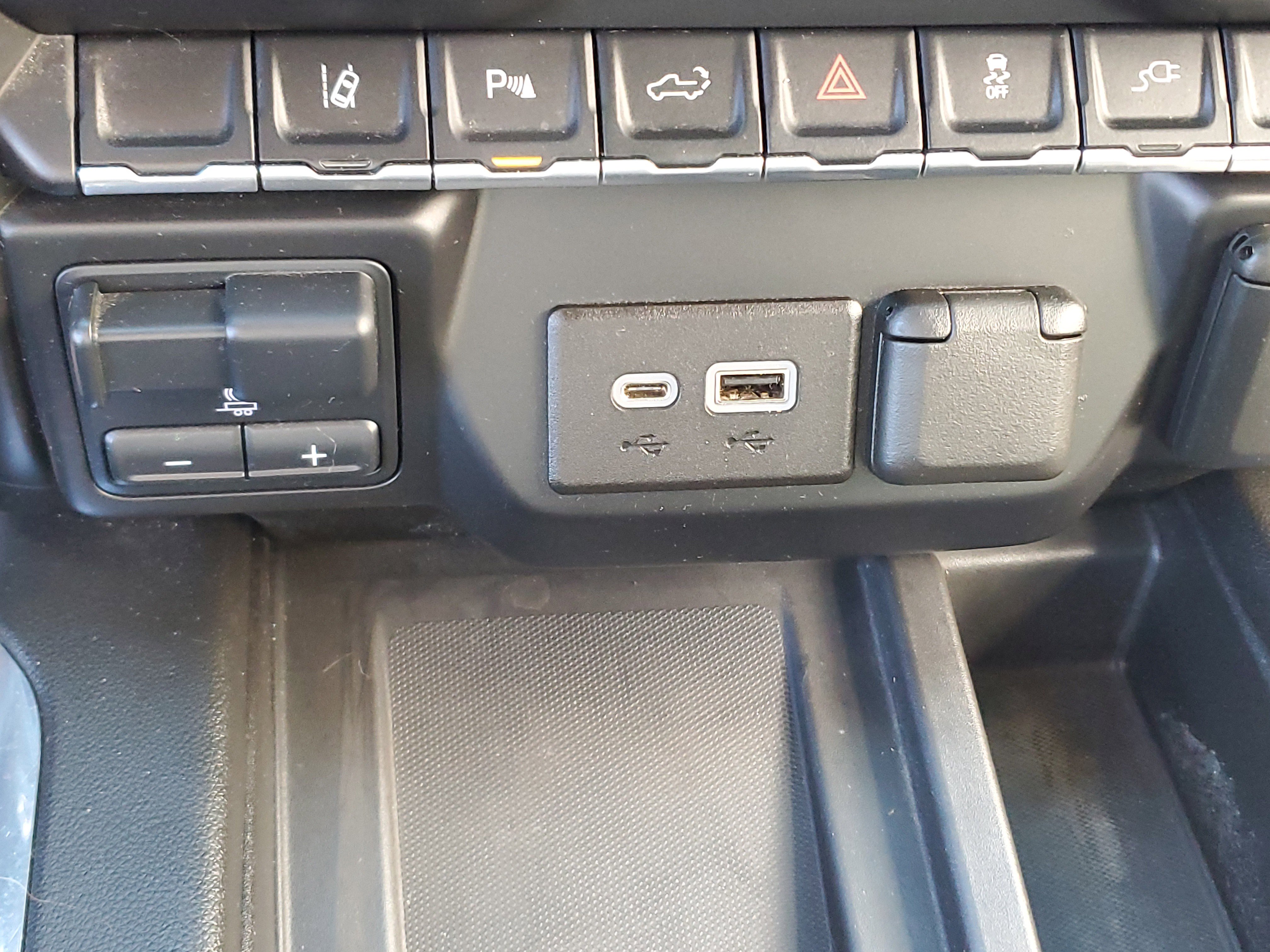 Used 2022 GMC Sierra 2500 Denali w/ Denali Ultimate Package image 31