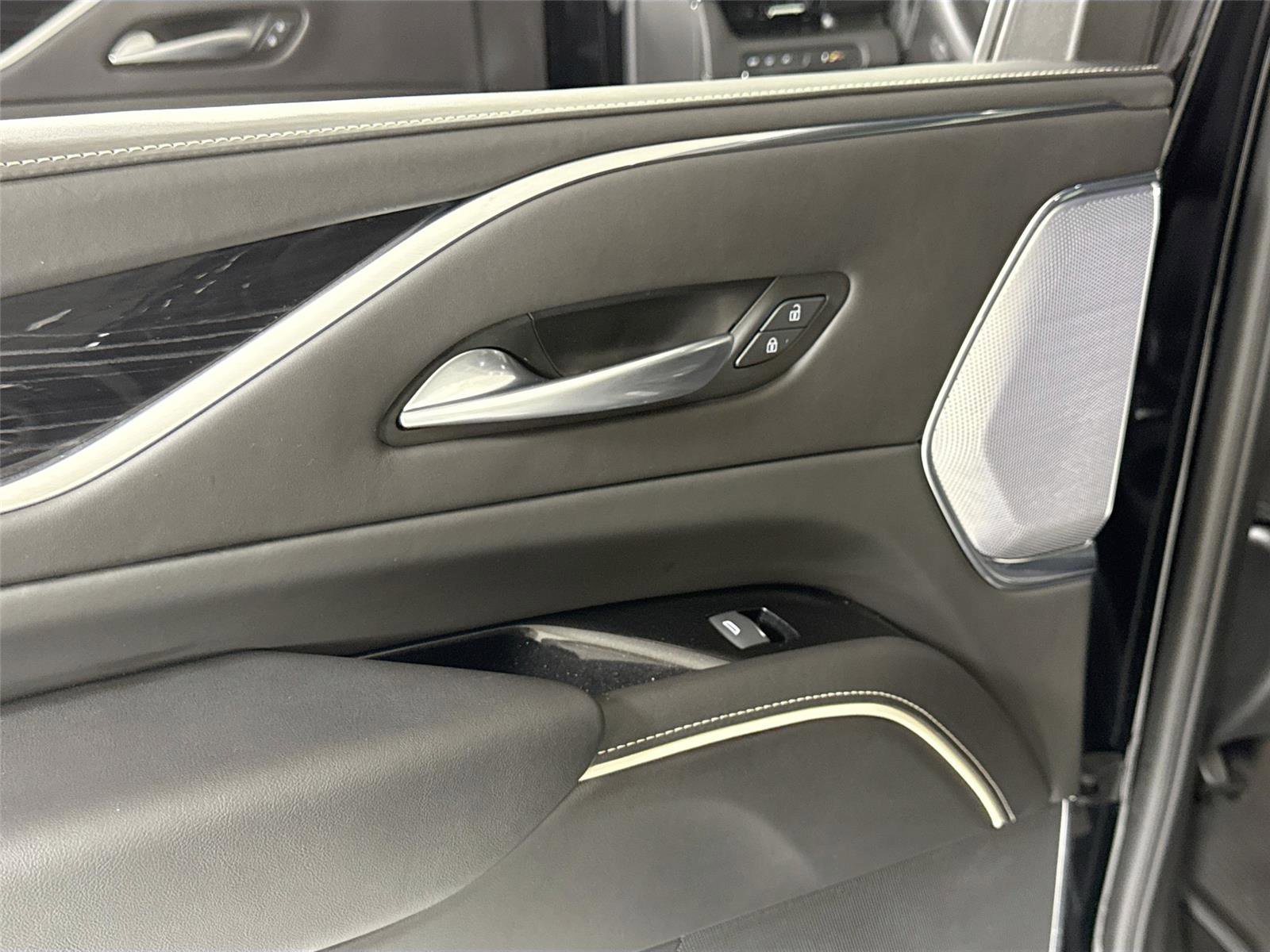 Used 2023 Cadillac Escalade V w/ LPO, Floor Liner Package image 27