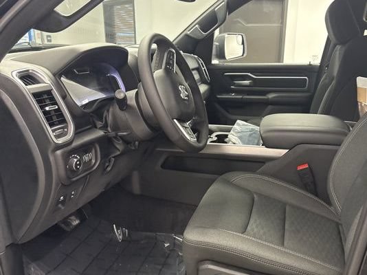 New 2026 RAM 1500 Big Horn AWD/4WD image 13
