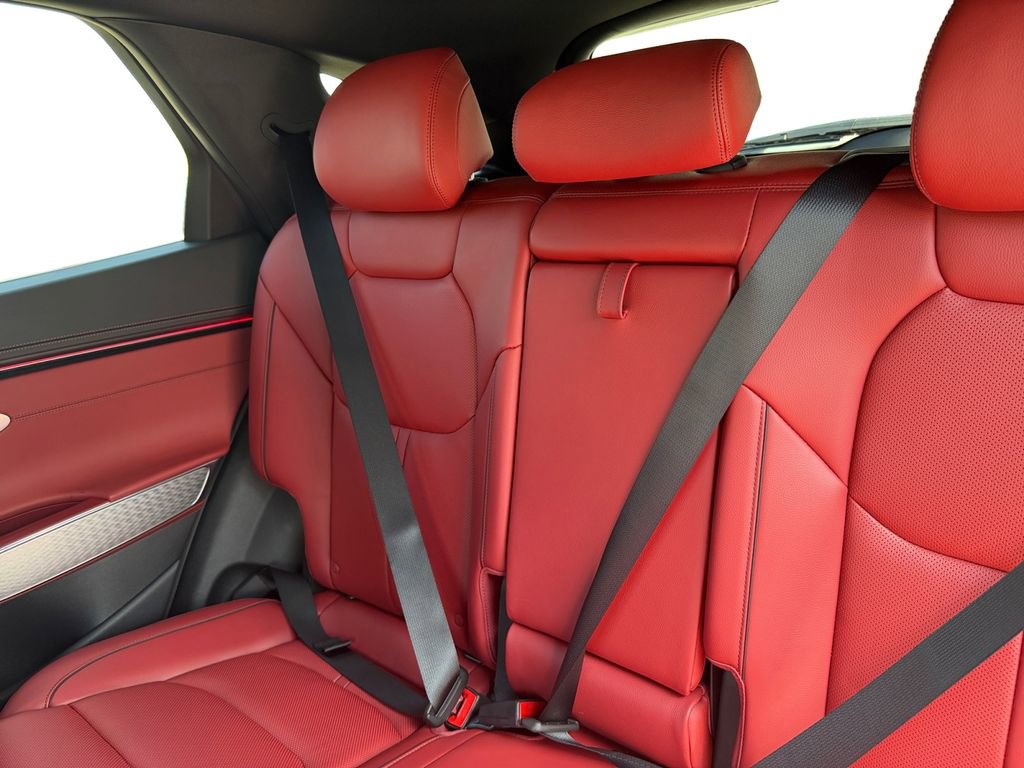 Used 2026 Genesis GV70 2.5T Sport Prestige image 13