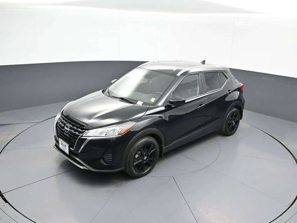Used 2023 Nissan Kicks SV image 33