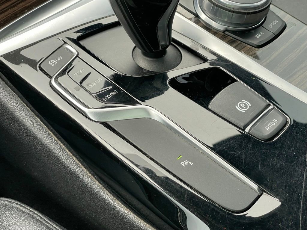 Used 2018 BMW 530i xDrive image 23