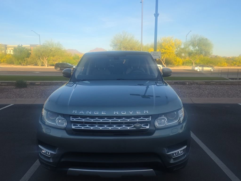 Used 2016 Land Rover Range Rover Sport HSE image 2