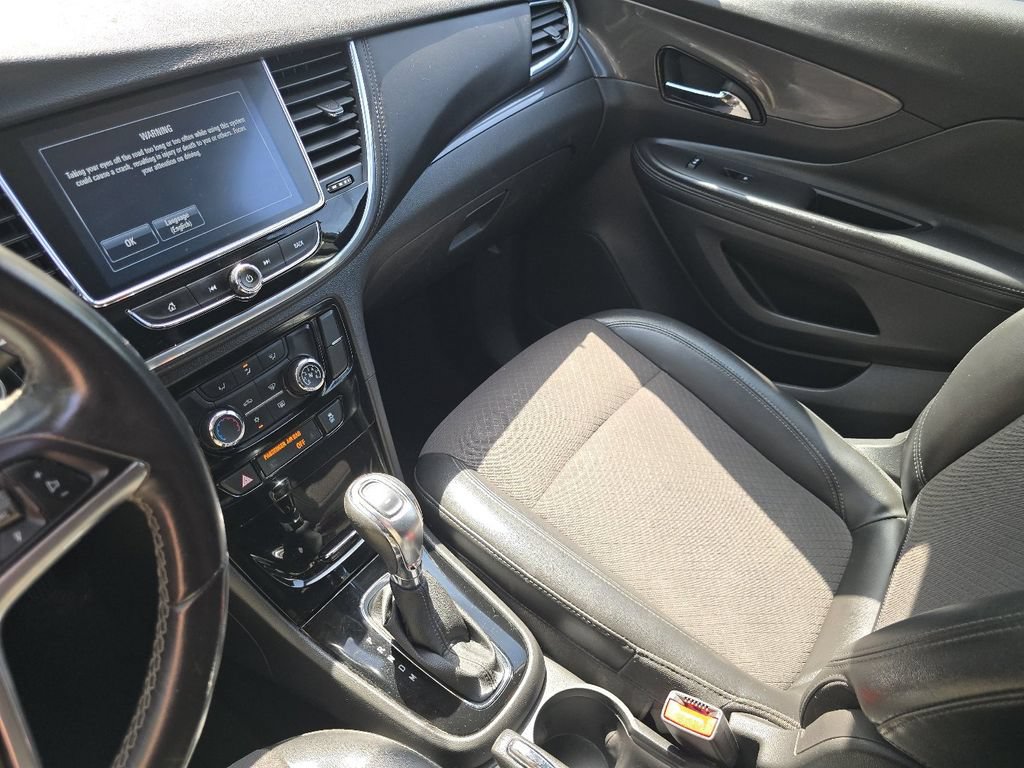 Used 2020 Buick Encore Preferred AWD/4WD image 25