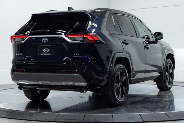 Used 2021 Toyota RAV4 XSE image 10