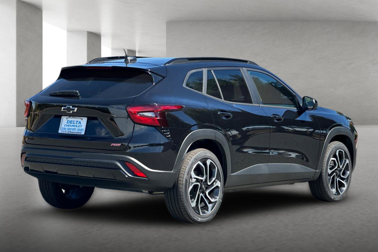 New 2026 Chevrolet Trax RS w/ Driver Confidence Package FWD image 4