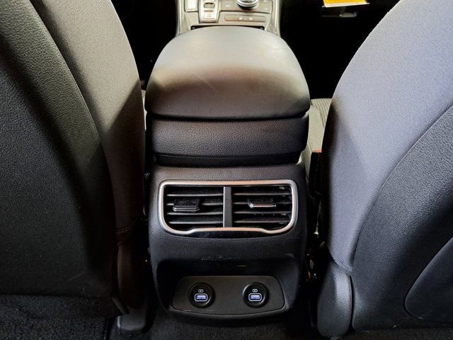 Used 2023 Hyundai Santa Fe SEL image 25