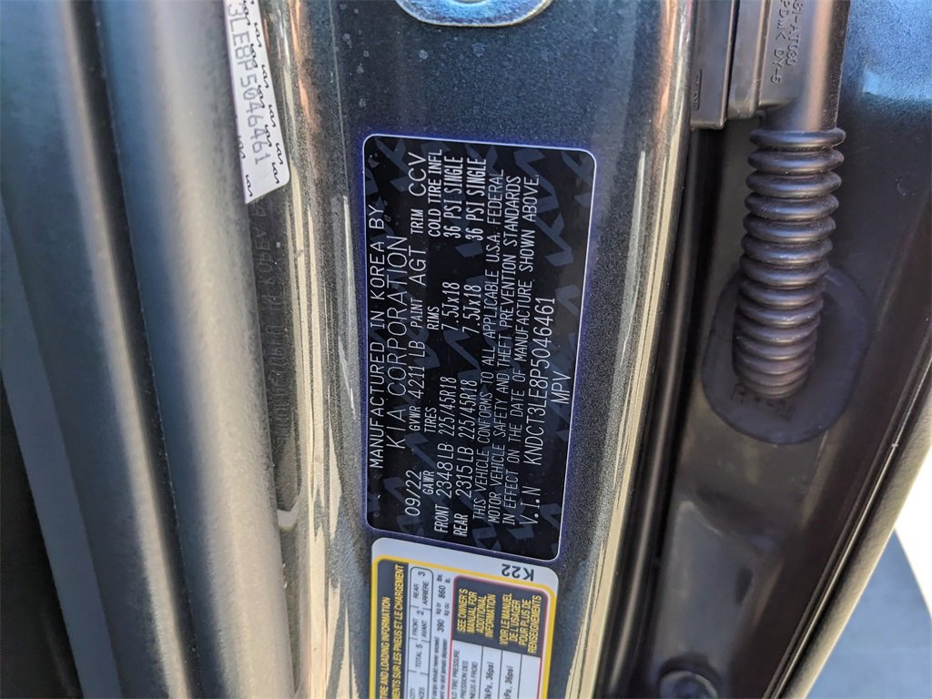 Certified 2023 Kia Niro SX Touring image 38