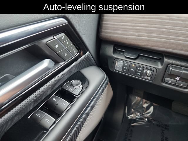 Used 2025 GMC Sierra EV Denali AWD/4WD image 37