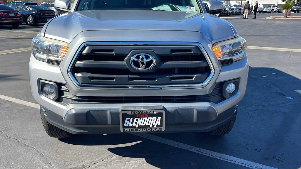 Used 2016 Toyota Tacoma SR5 image 9