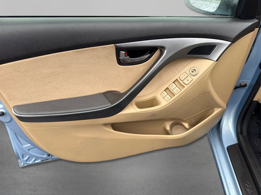 Used 2011 Hyundai Elantra GLS w/ Preferred Equipment Pkg 3 image 19