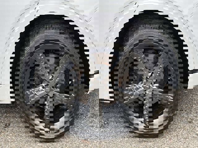 Used 2023 Genesis GV70 2.5T w/ Sport Prestige Package image 15