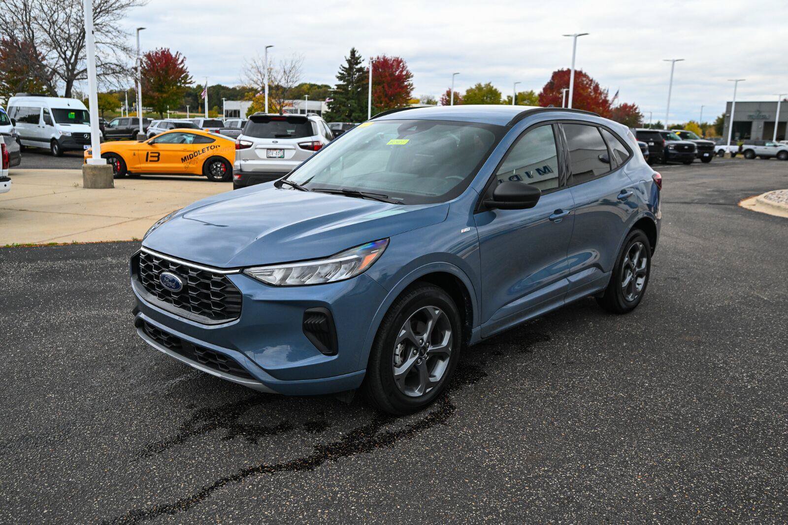 Used 2024 Ford Escape ST-Line w/ Tech Pack #1 AWD/4WD image 9