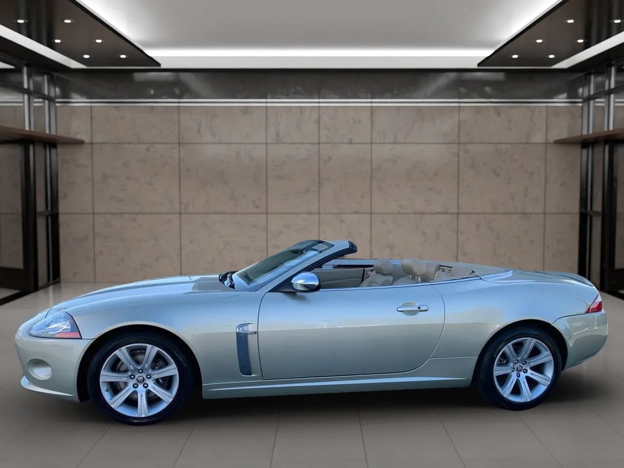 Used 2007 Jaguar XK Convertible RWD image 2