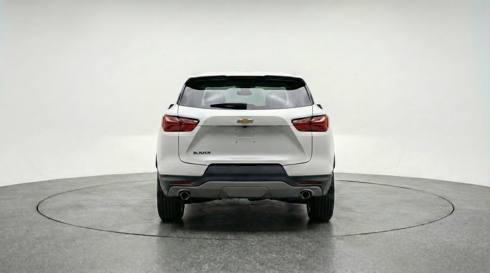 Used 2025 Chevrolet Blazer LT FWD image 7