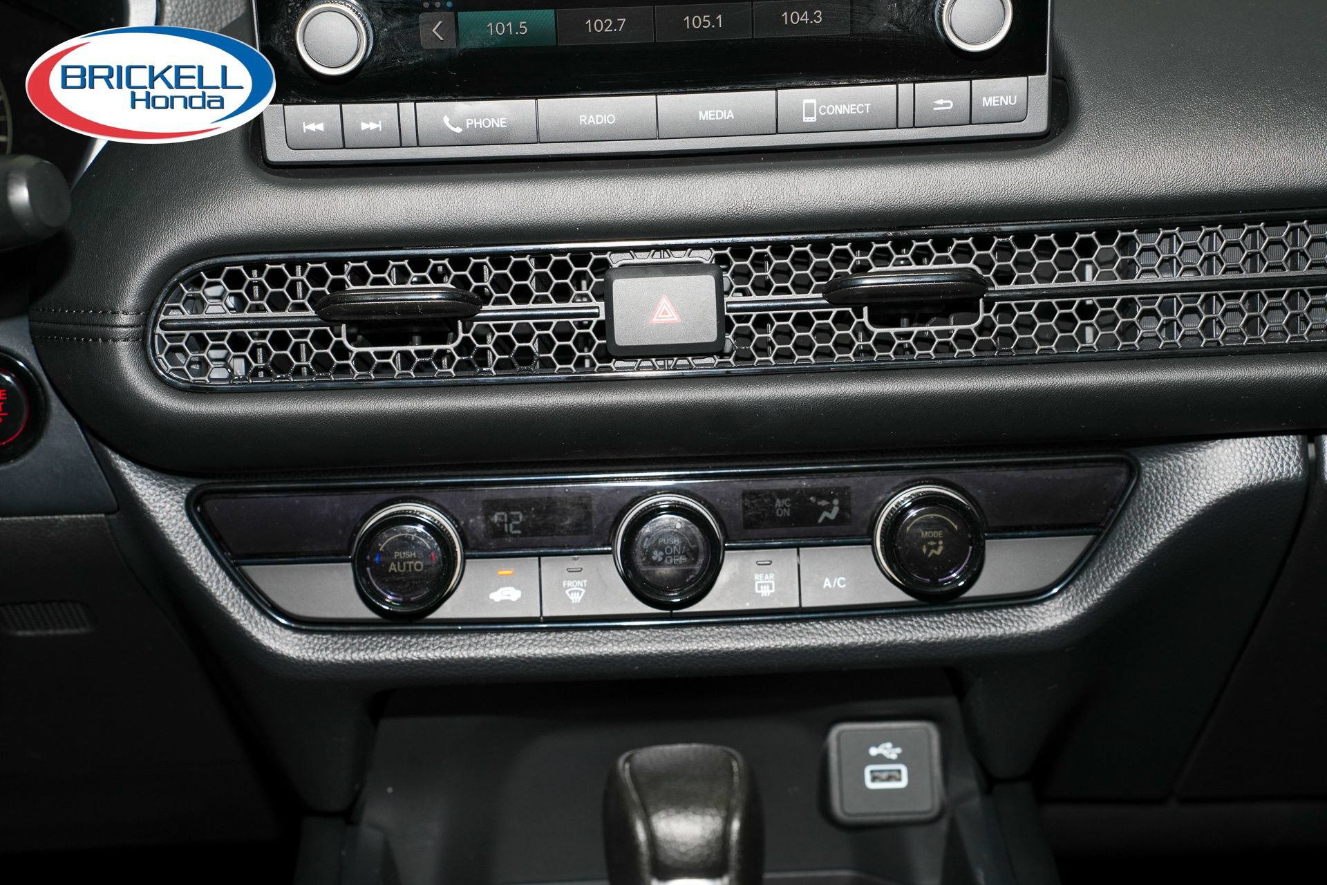 Certified 2024 Honda HR-V LX image 26