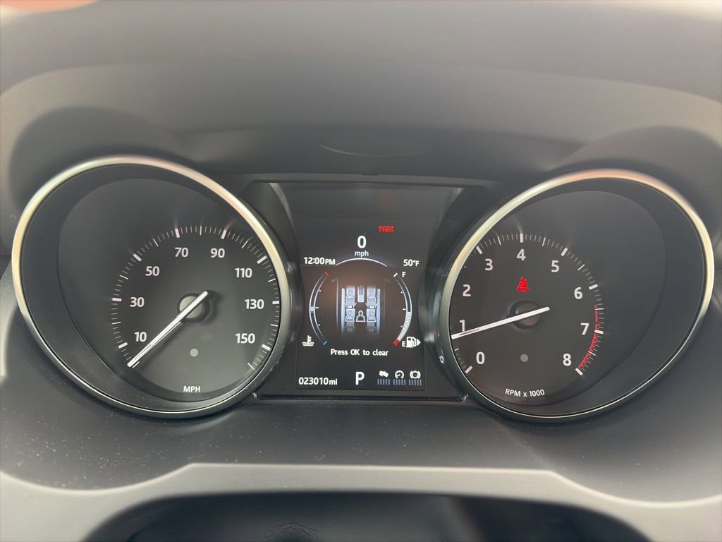 Used 2017 Land Rover Range Rover Evoque SE image 6