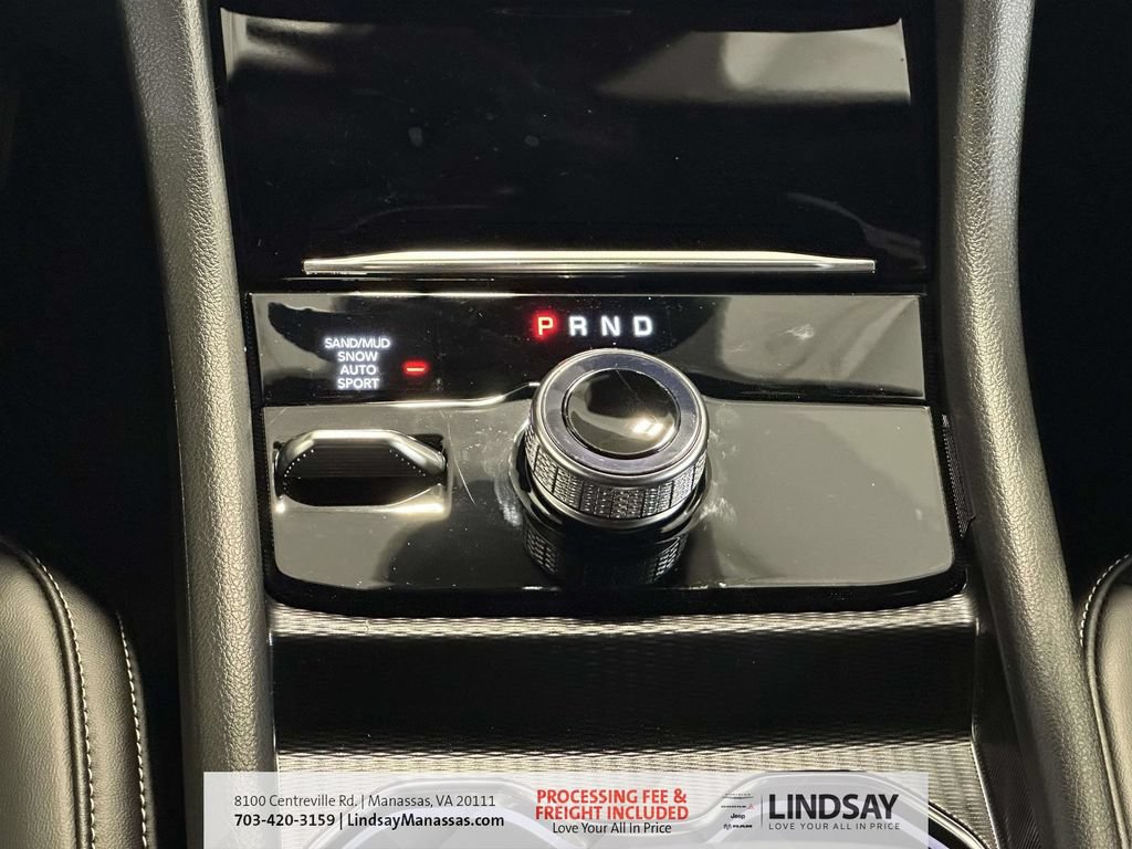 New 2026 Jeep Grand Cherokee Altitude AWD/4WD image 27
