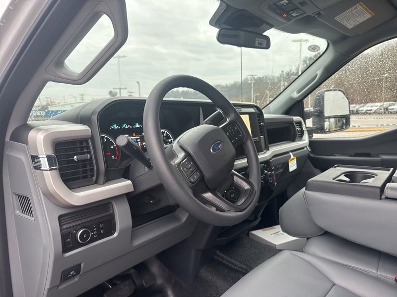 New 2026 Ford F450 XL w/ XL Chrome Package image 19