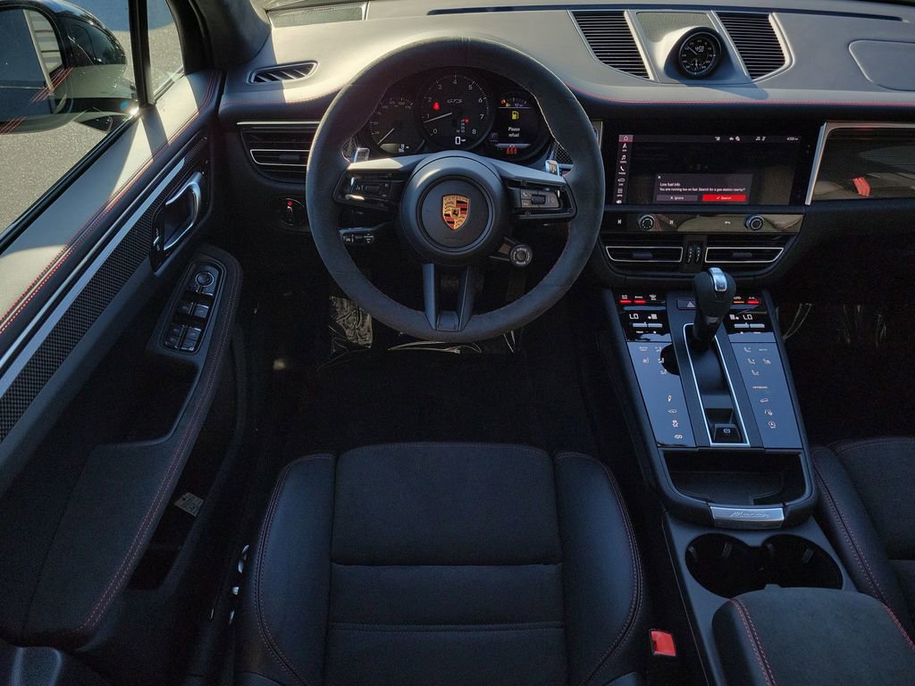 New 2026 Porsche Macan GTS image 21