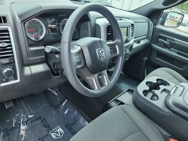 Used 2024 RAM 1500 Warlock RWD image 17