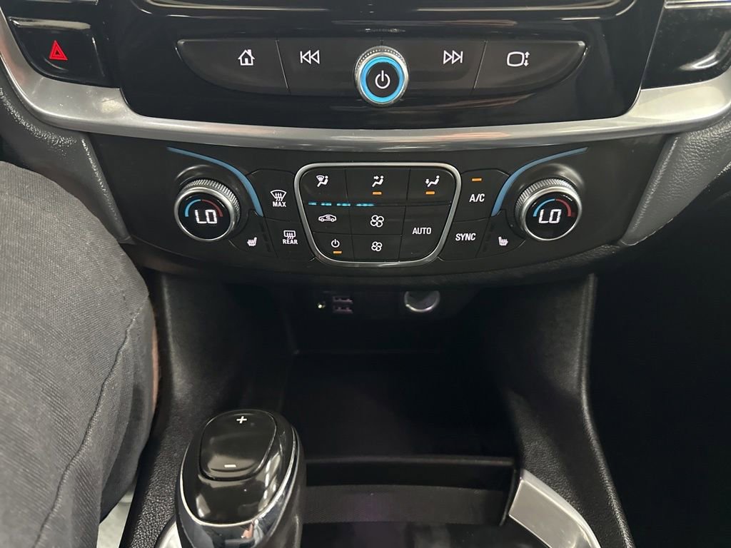 Used 2020 Chevrolet Traverse LT w/ LT Premium Package AWD/4WD image 42