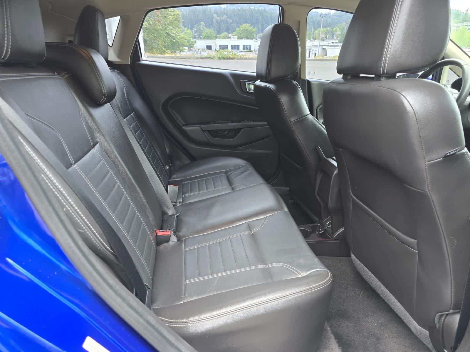 Used 2015 Ford Fiesta Titanium FWD image 12