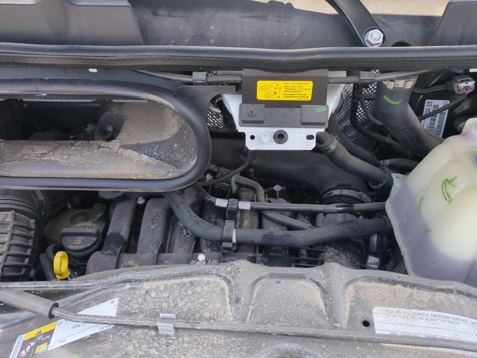 New 2025 RAM ProMaster 2500 w/ Quick Order Package 22G SLT image 22