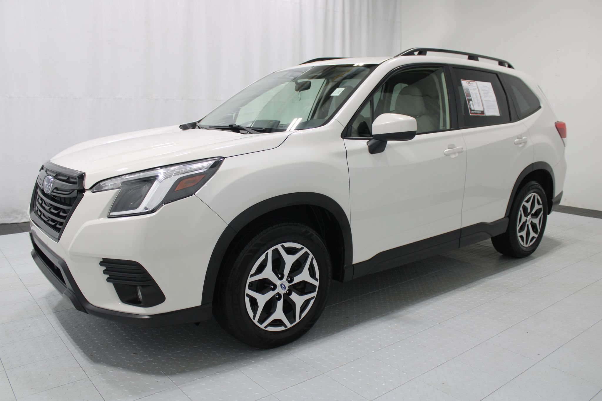 Used 2023 Subaru Forester Premium AWD/4WD image 4