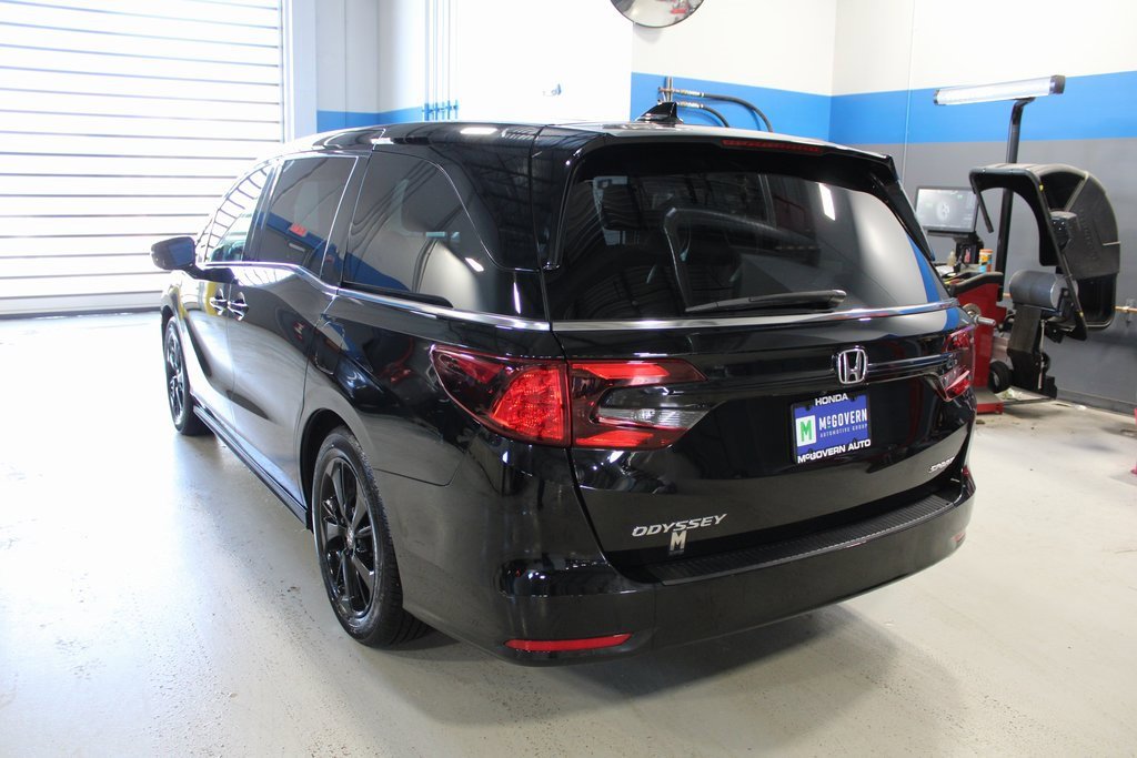 Used 2023 Honda Odyssey Sport image 43