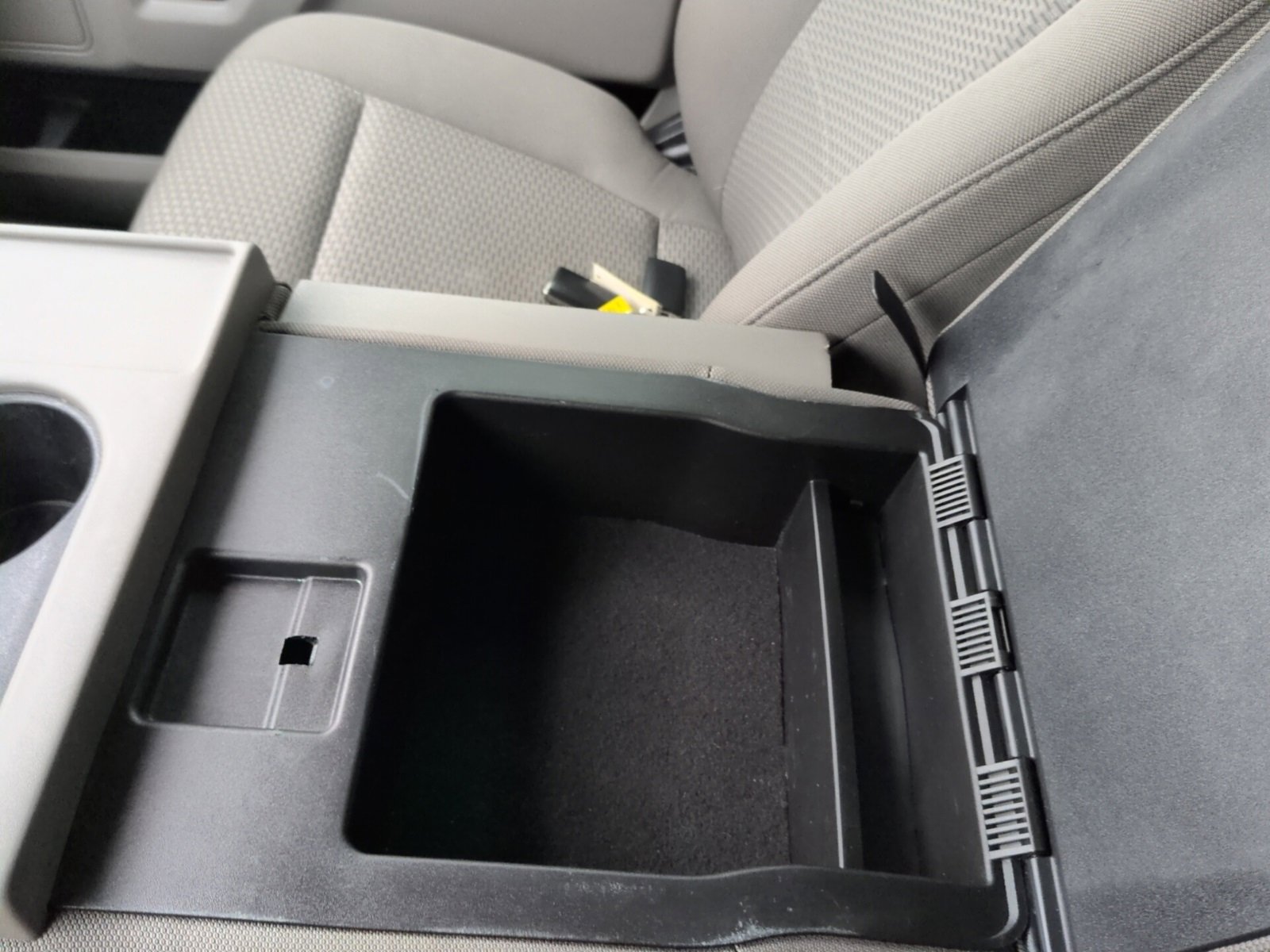 Used 2018 Ford F150 XLT image 30